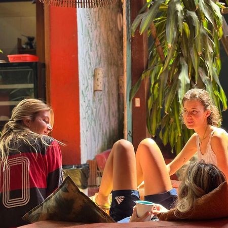 Mais Que Nada Itacare - Hostel, Bar & Breakfast Екстер'єр фото